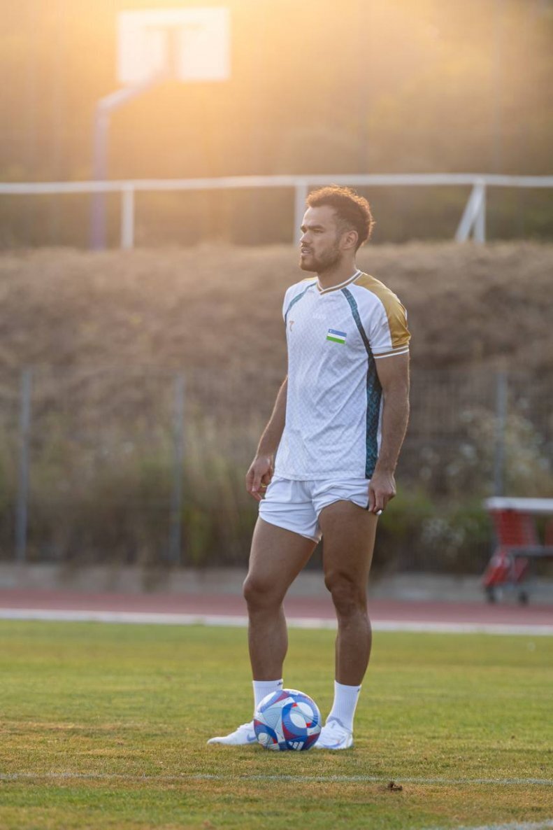 (عکس) اولین تصویر از ستاره پرسپولیس در فرانسه (عکس) اولین تصویر از ستاره پرسپولیس در فرانسه