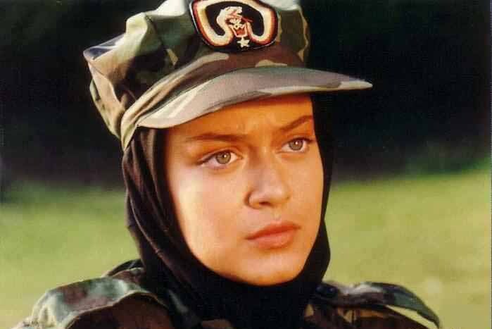 وقتی بهاره رهنما در ١٧ سالگی چریک شد!