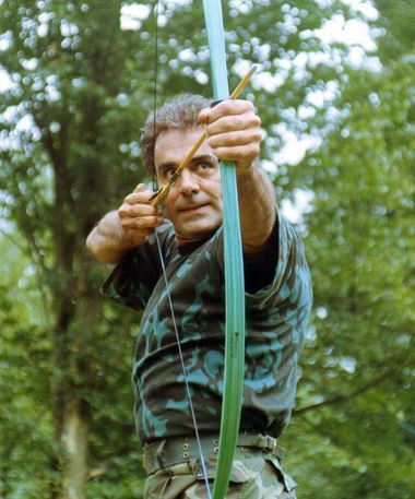 وقتی بهاره رهنما در ١٧ سالگی چریک شد!