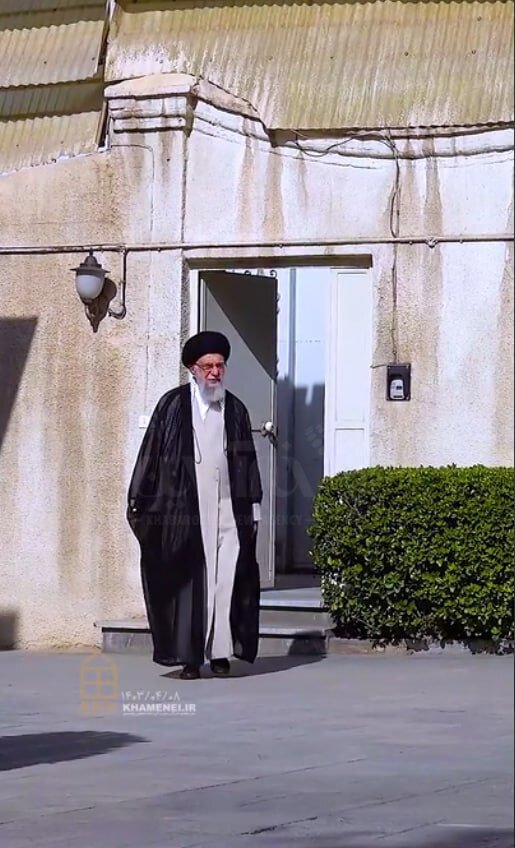 عکس | تصویری از منزل شخصی رهبر انقلاب عکس | تصویری از منزل شخصی رهبر انقلاب