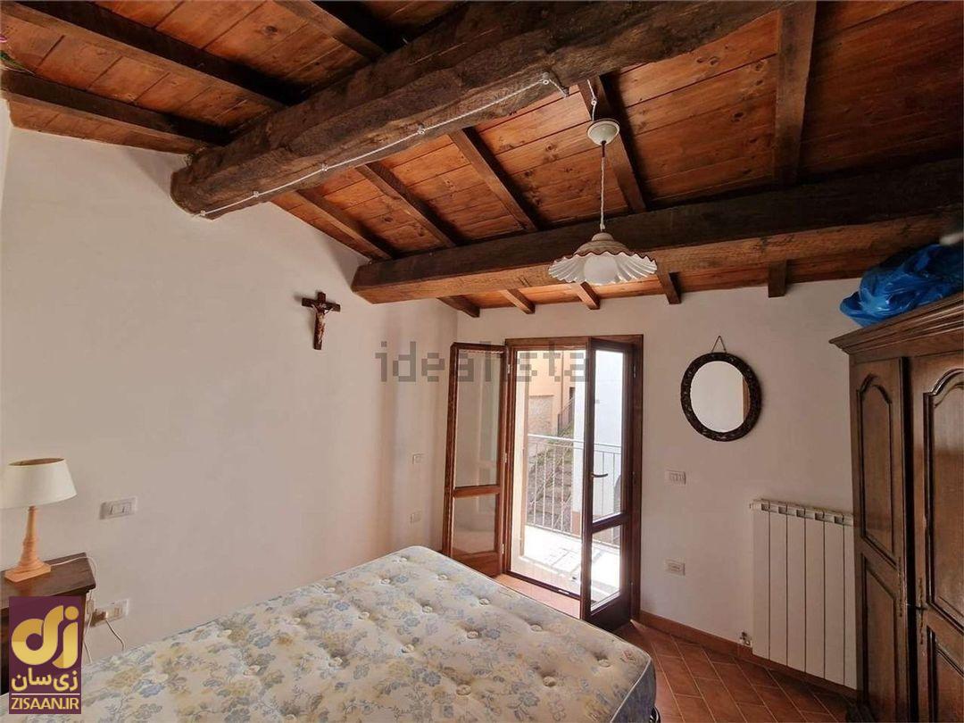 با پول یک ماشین چینی در ایران، این خانه دو طبقه در ایتالیا را بخرید!