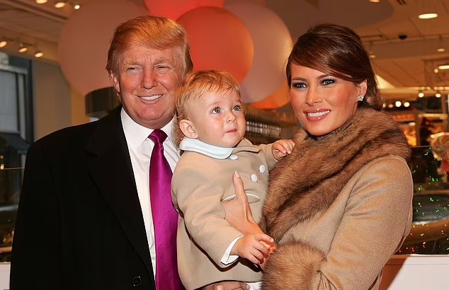 افشاگری همکلاسیهای بارون ترامپ از زندگی شخصی و درسی پسر رئیس جمهور سابق افشاگری همکلاسیهای بارون ترامپ از زندگی شخصی و درسی پسر رئیس جمهور سابق