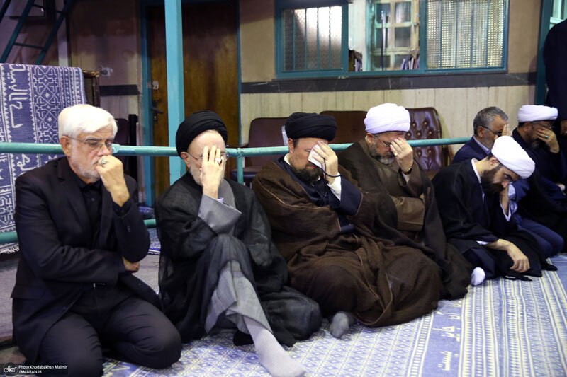تصاویر | سیدمحمد خاتمی، عارف و سیدحسن خمینی چندساعت بعد از ترور شهید هنیه تصاویر | سیدمحمد خاتمی، عارف و سیدحسن خمینی چندساعت بعد از ترور شهید هنیه
