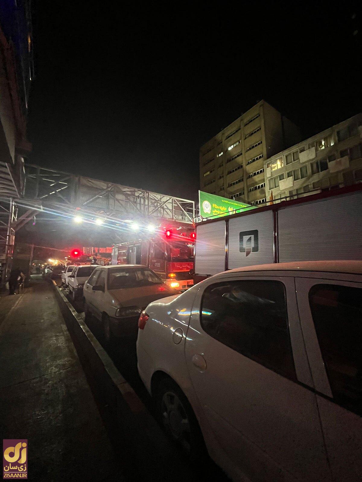 (تصاویر) آتش سوزی در خیابان کریم خان