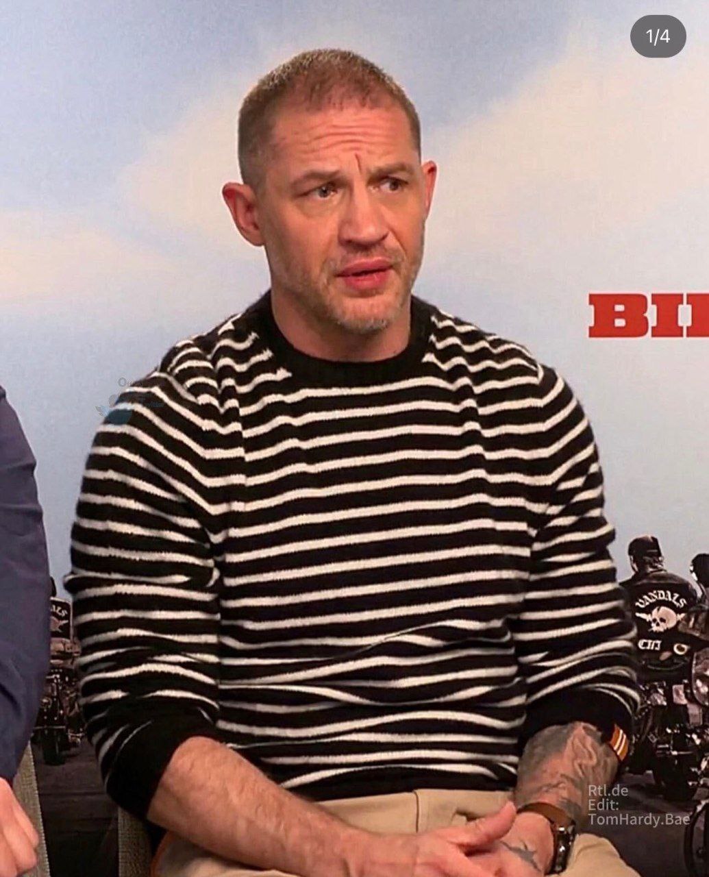 تام هاردی در ۴۷ سالگی شبیه علی دایی شد!