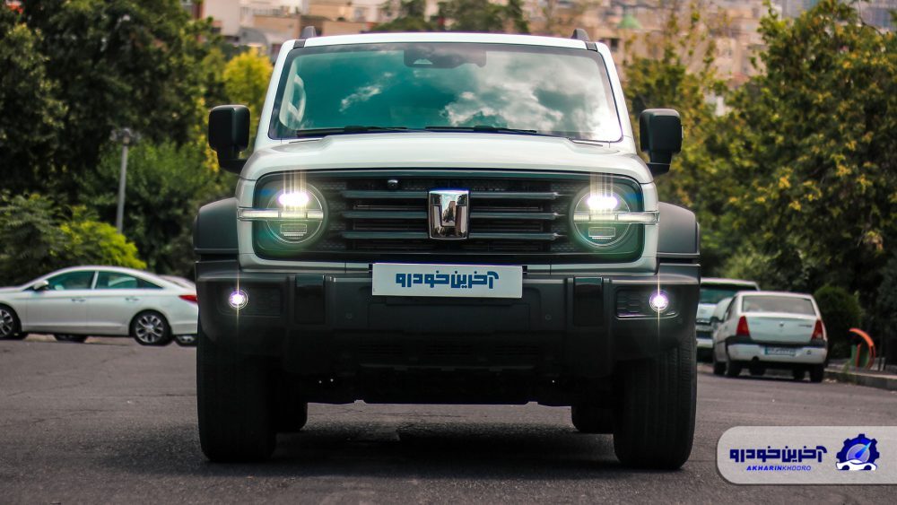 تانک ۳۰۰؛ مشخصات فنی