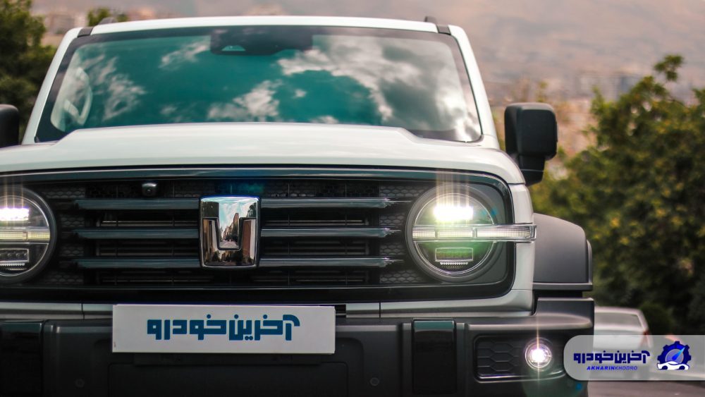 تانک ۳۰۰؛ مشخصات فنی