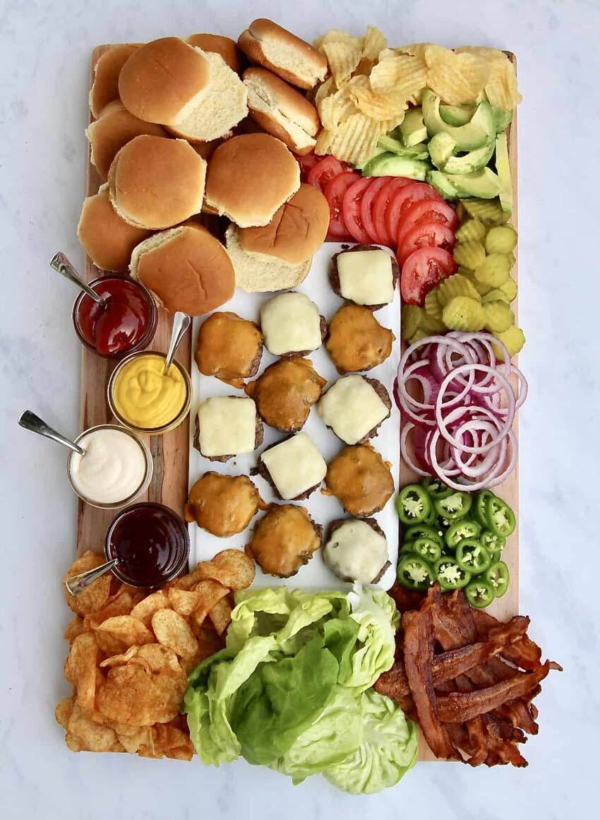 طرز تهیه همبرگر خانگی