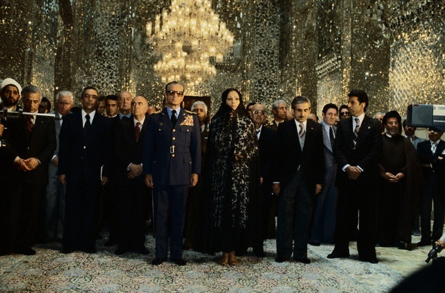 آیا شاه میخواست بارگاه امام رضا را از بین ببرد؟ آیا شاه میخواست بارگاه امام رضا را از بین ببرد؟