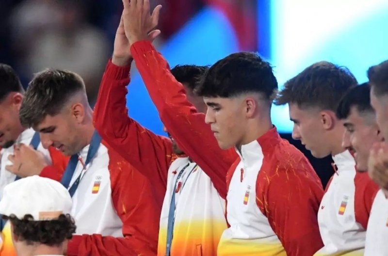 ستاره بارسلونا رکورد ۱۰۰ ساله را شکست