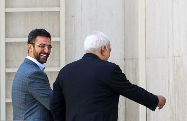 شوک «استعفایِ شبانه» ظریف و دو روایت