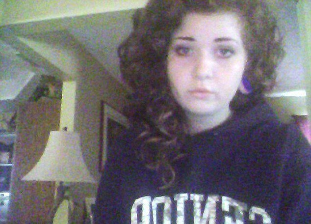 ۸ مورد از نادرترین بیماریهای جهان؛ از سندرم دست بیگانه تا سندرم مُرده متحرک ۸ مورد از نادرترین بیماریهای جهان؛ از سندرم دست بیگانه تا سندرم مُرده متحرک