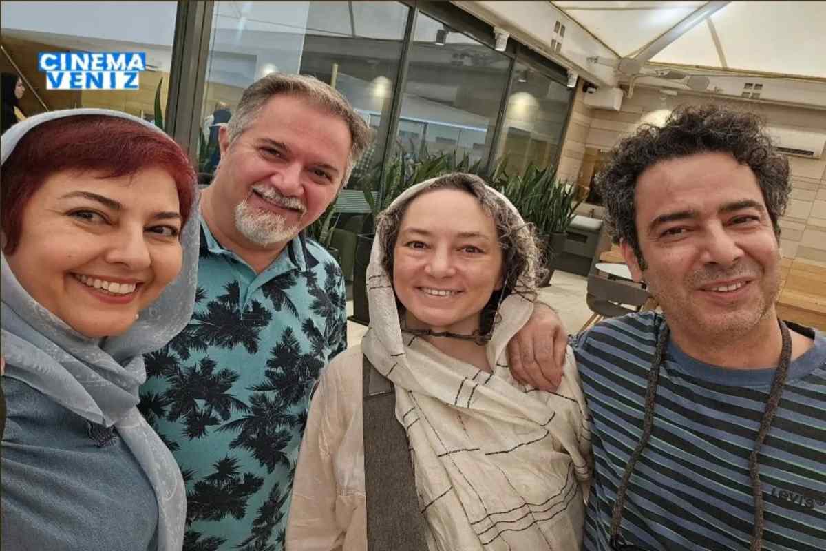 عکس| سه دوست‌داشتنی سینما و تلویزیون در یک قاب خندان