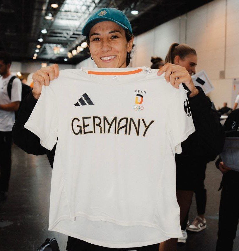 یک ایرانی به مدال فوتبال المپیک ۲۰۲۴ رسید؛ سارا دوروسان کیست؟