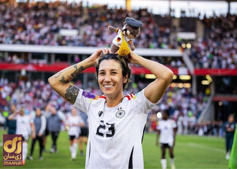 یک ایرانی به مدال فوتبال المپیک ۲۰۲۴ رسید؛ سارا دوروسان کیست؟