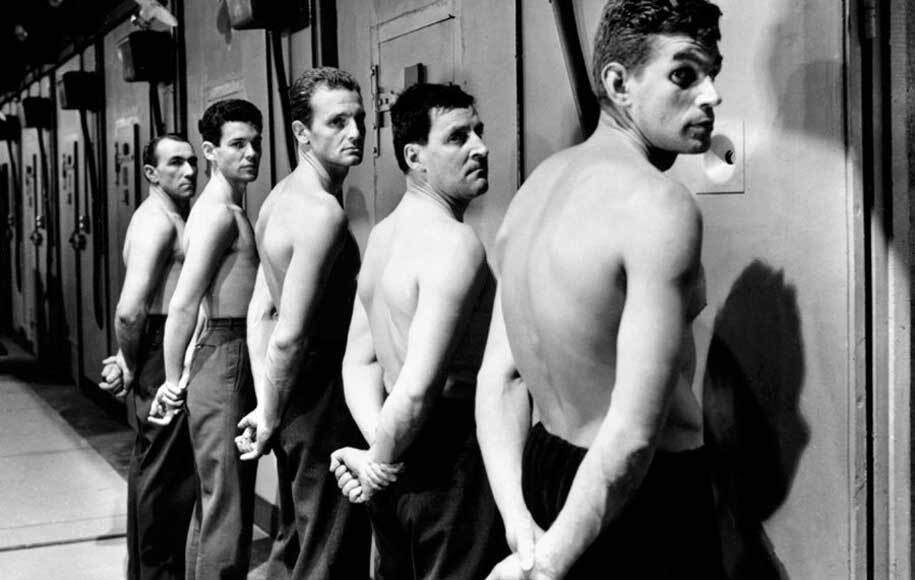 نگاهی به فیلم «حفره»؛ یک فرار از زندان واقعی! نگاهی به فیلم «حفره»؛ یک فرار از زندان واقعی!