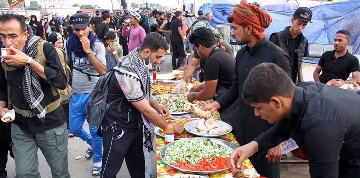 ایران برای زائران اربعین دو میلیون غذا ذخیره کرد