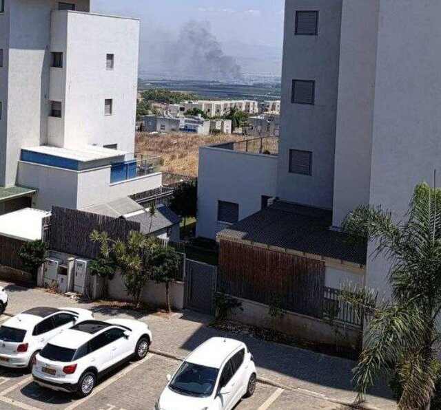 ویدئو| شلیک دهها موشک از جنوب لبنان به شمال اسرائیل ویدئو| شلیک دهها موشک از جنوب لبنان به شمال اسرائیل