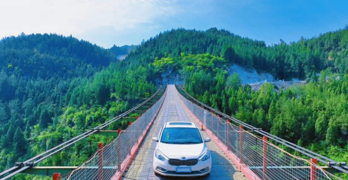 عکس| ترسناکترین پل معلق دنیا عکس| ترسناکترین پل معلق دنیا