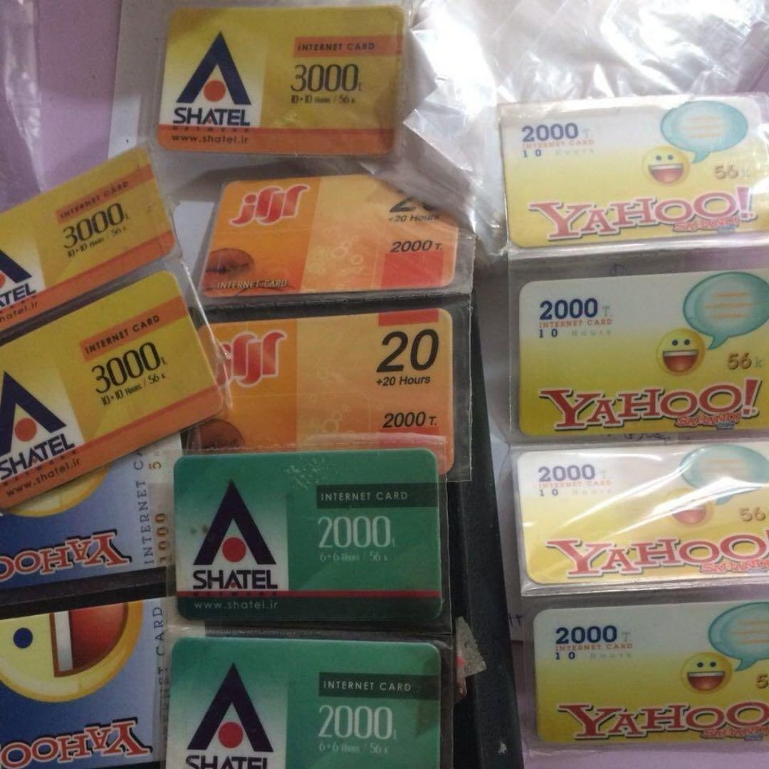 مرثیه‌ای برای دکه‌های دیروز؛ من بودم و نیکی کریمی و پورعرب، نوشابه و کیک هم بود