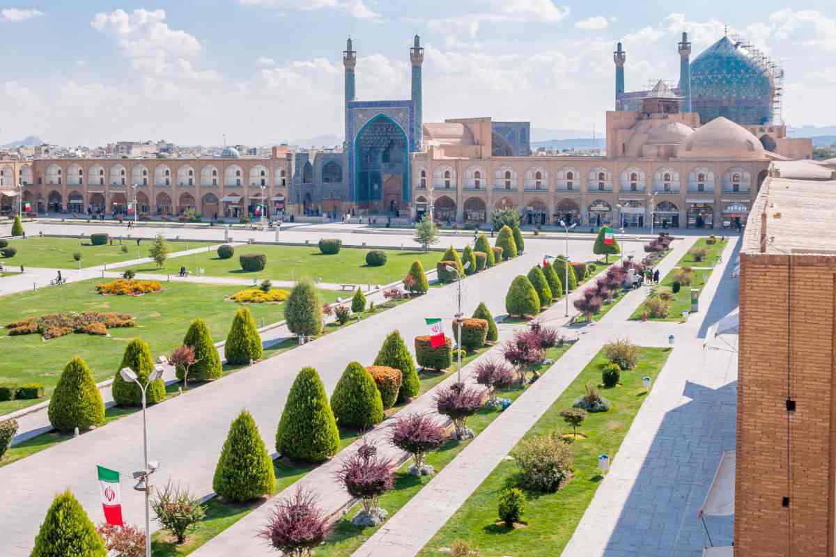 اصفهان خوشبینانه ۱۴۱۸ و بدبینانه ۱۴۰۹ تخلیه می‌شود!