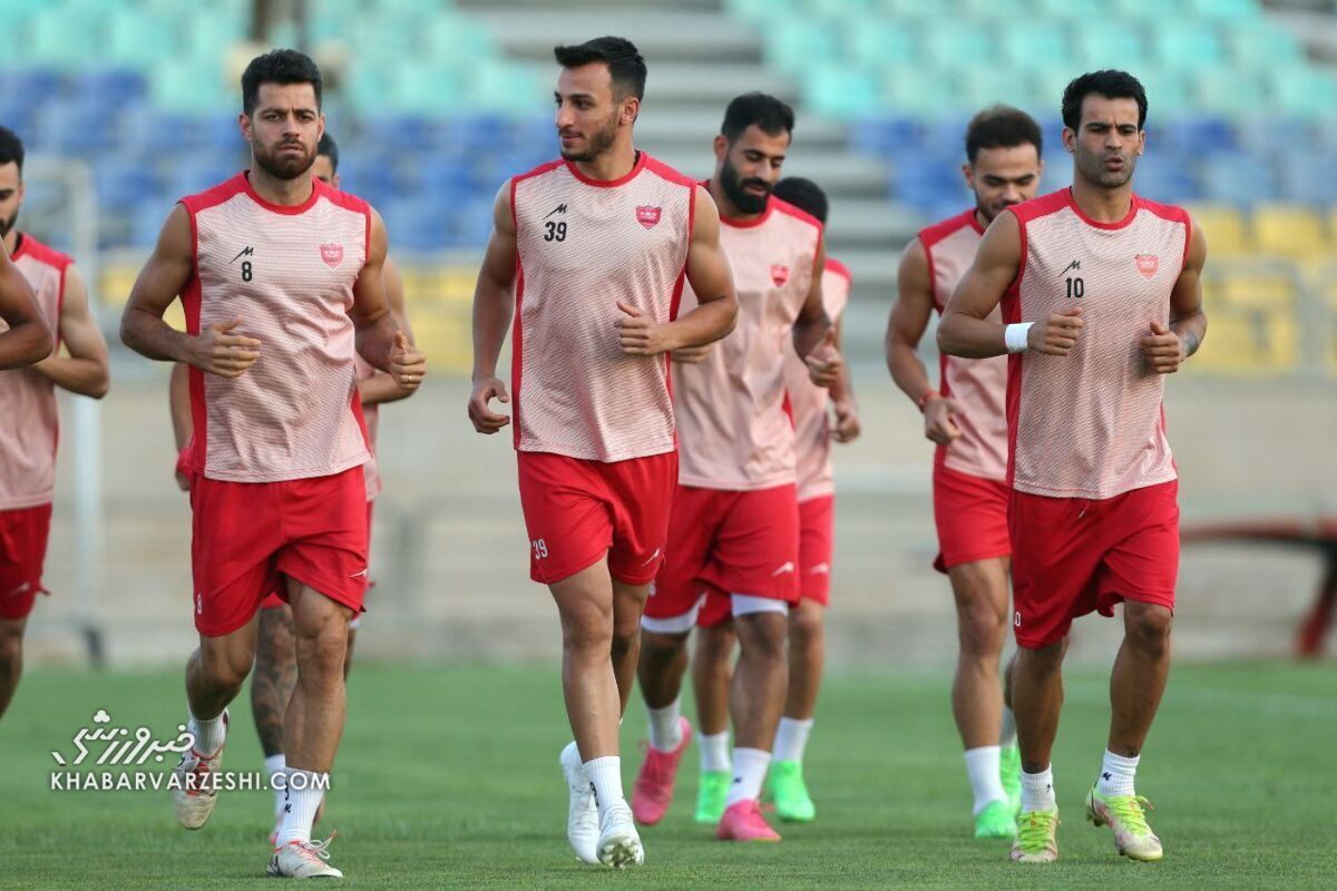 تمرین تاکتیکی سنگین بازیکنان پرسپولیس زیر نظر گاریدو + عکس