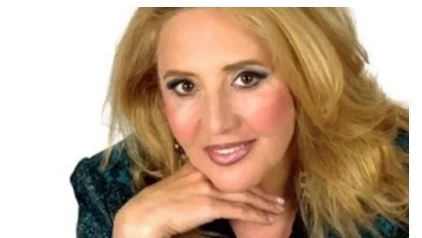 بیوگرافی نوش‌آفرین؛ از آغاز فعالیت هنری‌اش به عنوان بازیگر تا ازدواج با سعید راد