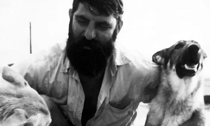 قاتل زنجیرهای که سیاهپوستان را «شکار» میکرد میگفت پلیس او را تشویق میکرده است قاتل زنجیرهای که سیاهپوستان را «شکار» میکرد میگفت پلیس او را تشویق میکرده است