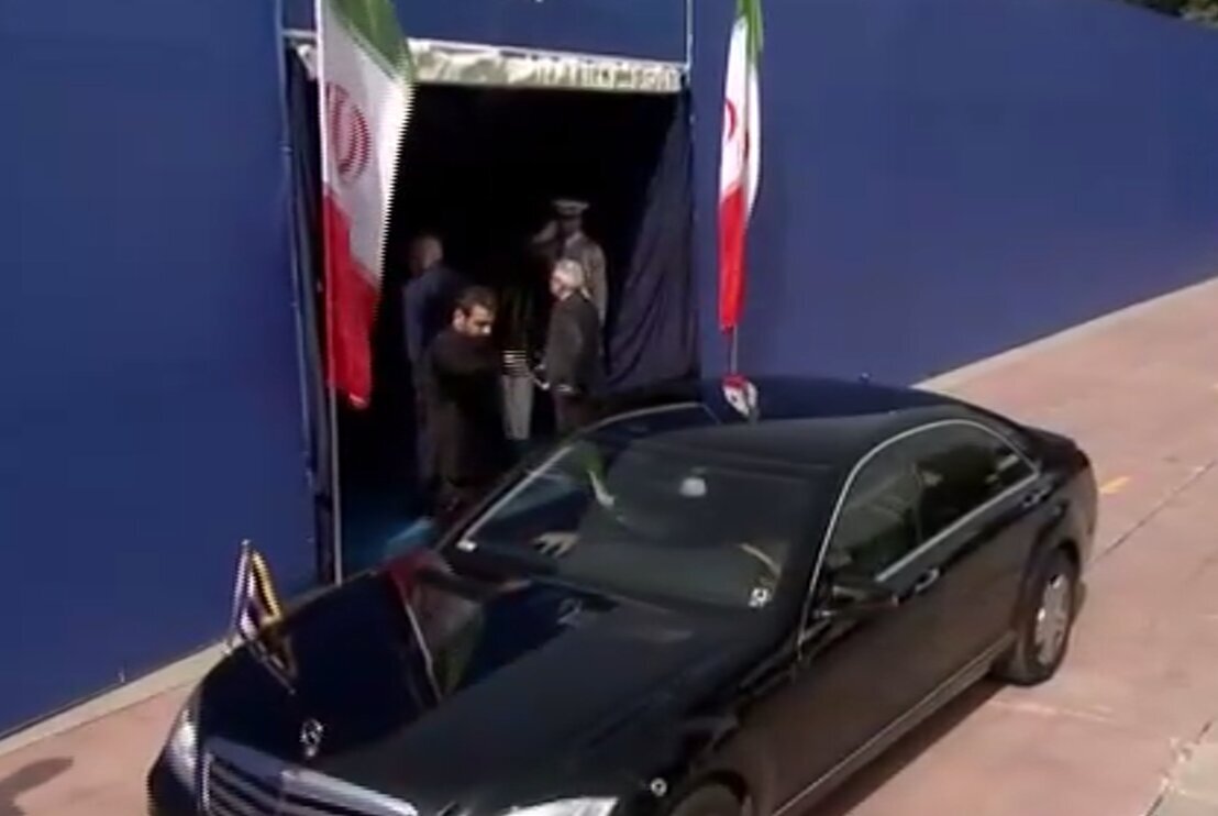 مهمانان خارجی با این خودرو‌های لوکس وارد مجلس شدند+ تصاویر