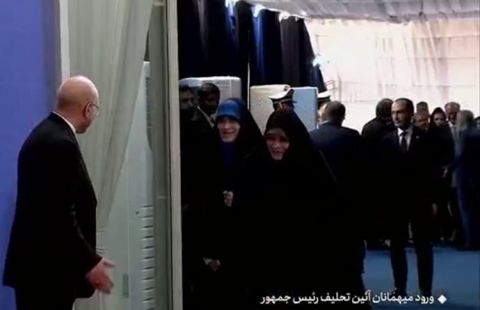 عکس | حضور خانواده قالیباف در مراسم تحلیف