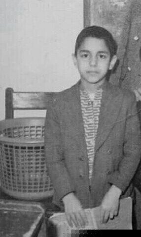 عکس| تصویری از کودکی مهران مدیری در دوران مدرسه