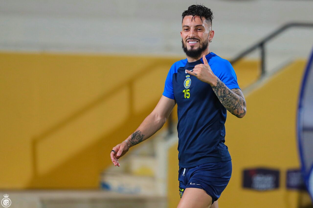 الکس تلس از همراهی کریس رونالدو کنار کشید