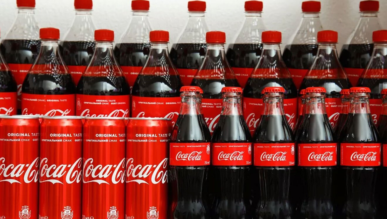 بطریهای پلاستیکی نوشابه را تا باز کردید سر بکشید! بطریهای پلاستیکی نوشابه را تا باز کردید سر بکشید!