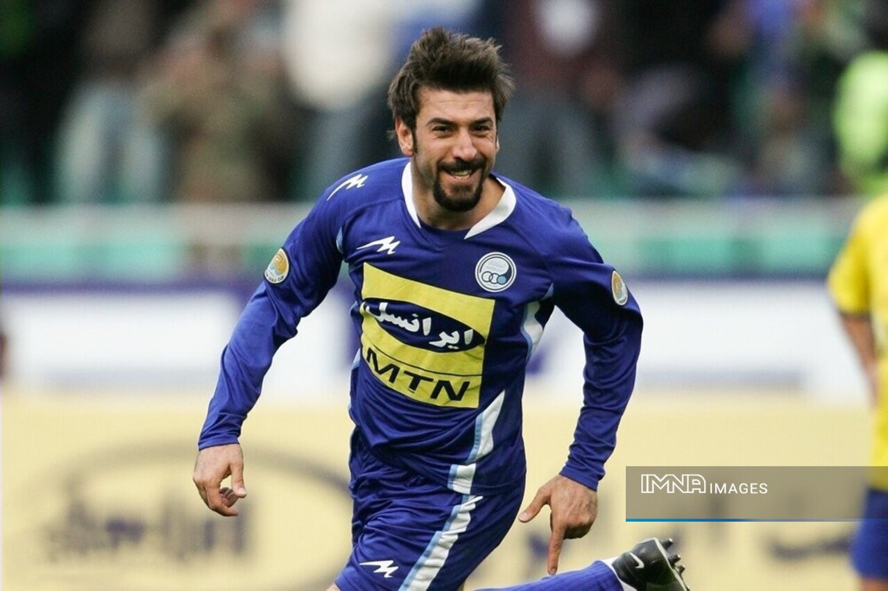 ۱۶۰ میلیونی استقلال یاغی جدید فوتبال! ۱۶۰ میلیونی استقلال یاغی جدید فوتبال!