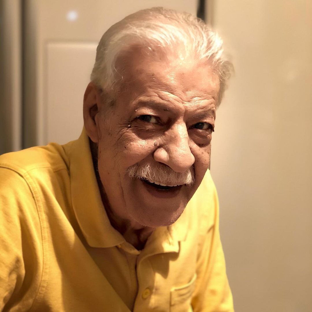 دلنوشته تلخ و غمناک سینا حجازی برای پدرش دلنوشته تلخ و غمناک سینا حجازی برای پدرش