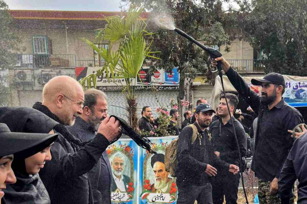 محمدباقر قالیباف در راهپیمایی جاماندگان اربعین حسینی