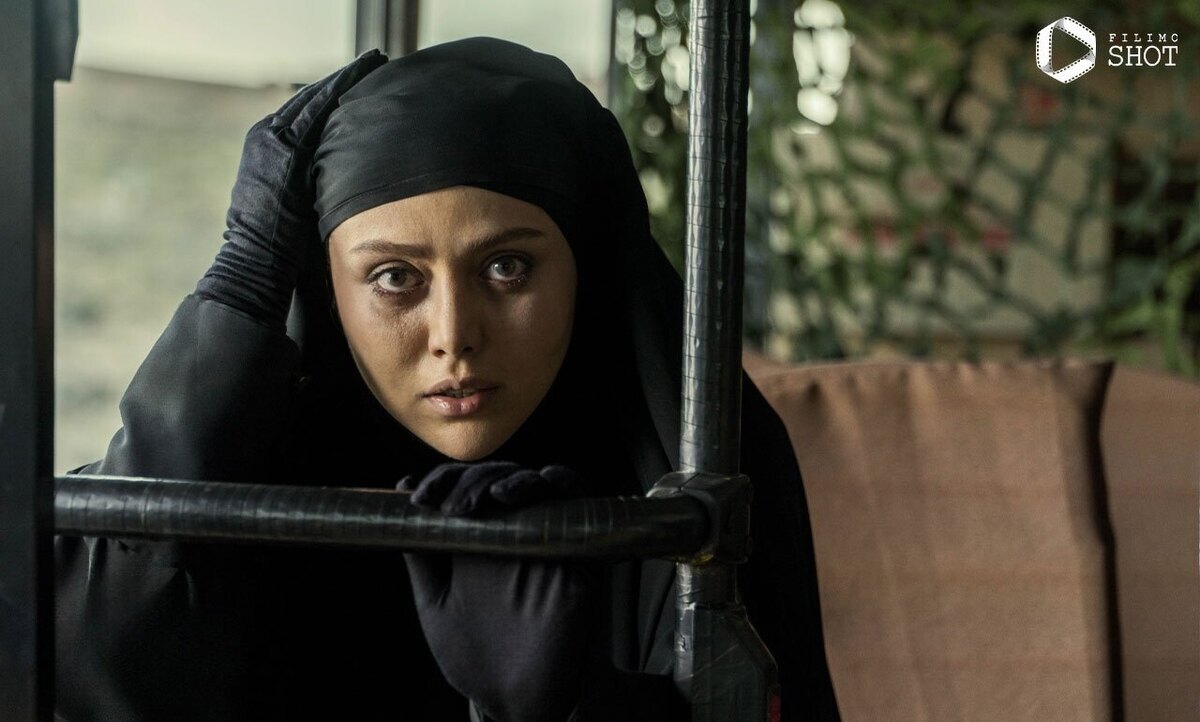 شادی مختاری؛ خانم دکتر وسط معرکه!