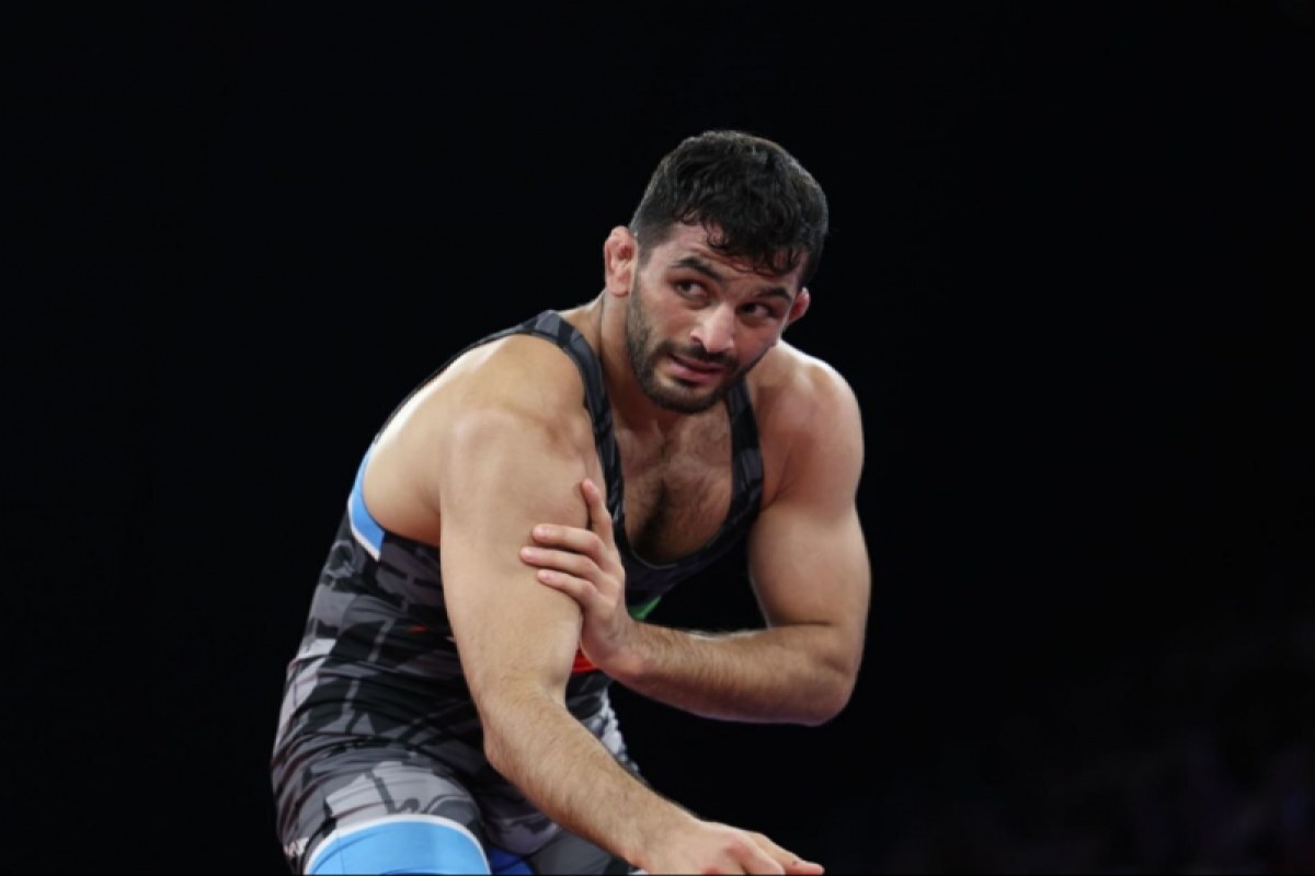 جراح حسن یزدانی پاسخ انتقادات را داد؛ پاسخ تند به علیرضا دبیر!