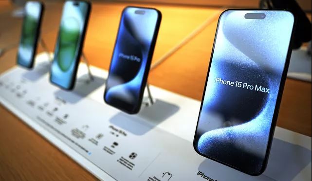 انتظار‌ها برای معرفی اولین گوشی مبتنی بر هوش مصنوعی اپل؛ از آیفون ۱۶ چه می‌دانیم؟