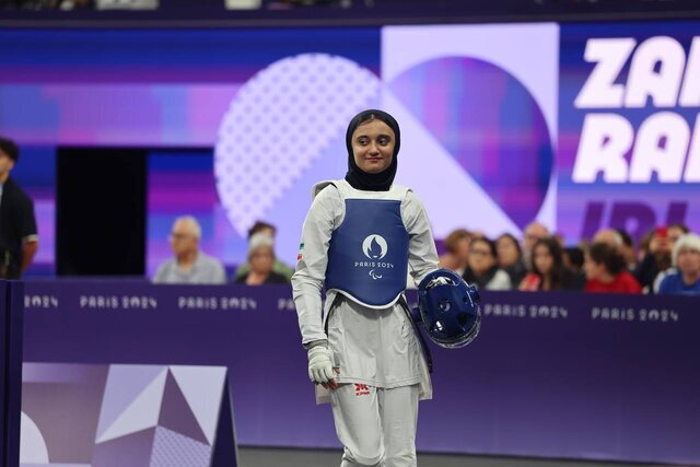 نخستین مدال کاروان ایران در پارالمپیک پاریس/ زهرا رحیمی دختر ۱۵ ساله ایرانی را بشناسید!