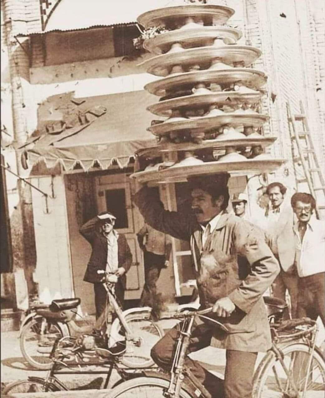 بهترین چلوکباب تهران ۷۰ سال پیش چقدر قیمت داشت؟ بهترین چلوکباب تهران ۷۰ سال پیش چقدر قیمت داشت؟