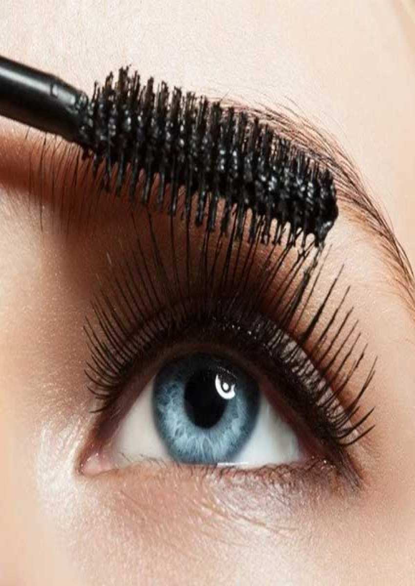 ترفندهای زدن ریمل بدون چسبندگی ترفندهای زدن ریمل بدون چسبندگی