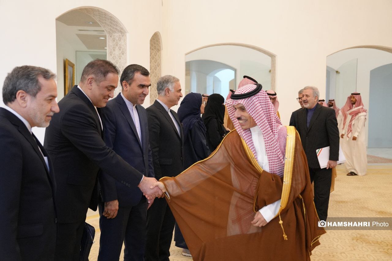 اولین تصاویر از دیدار وزیران امور خارجه ایران و عربستان
