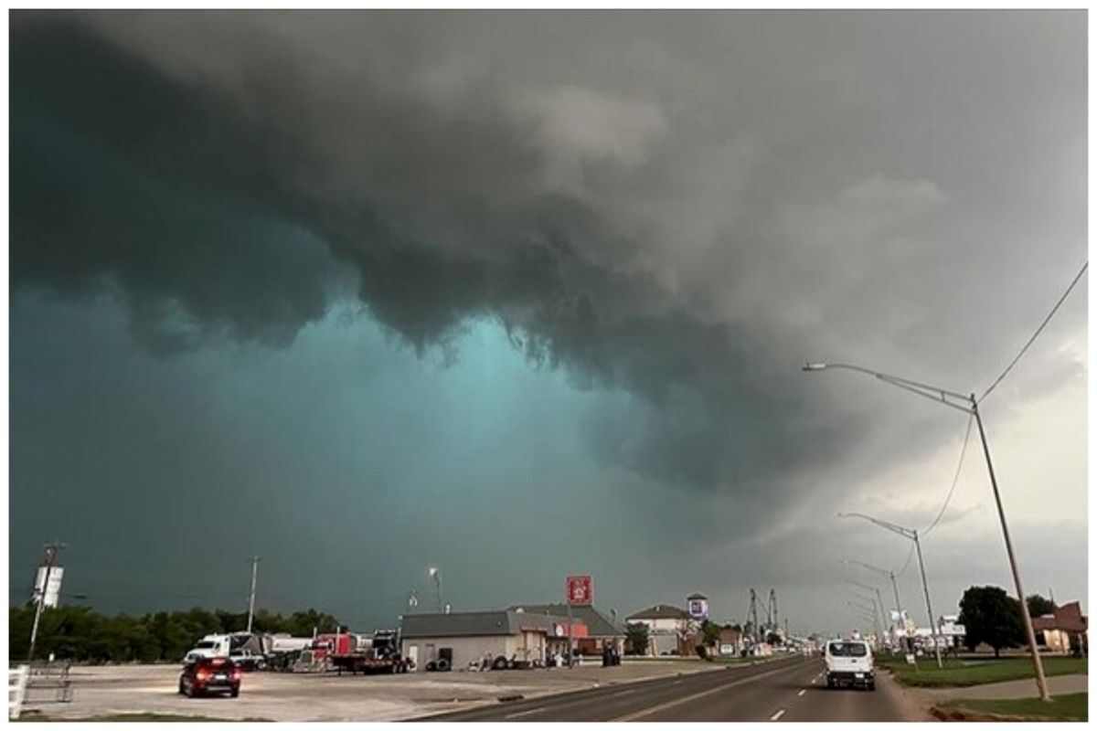 «میلتون»؛ ویرانگرترین طوفان قرن، فلوریدا را زیر و رو کرد! «میلتون»؛ ویرانگرترین طوفان قرن، فلوریدا را زیر و رو کرد!