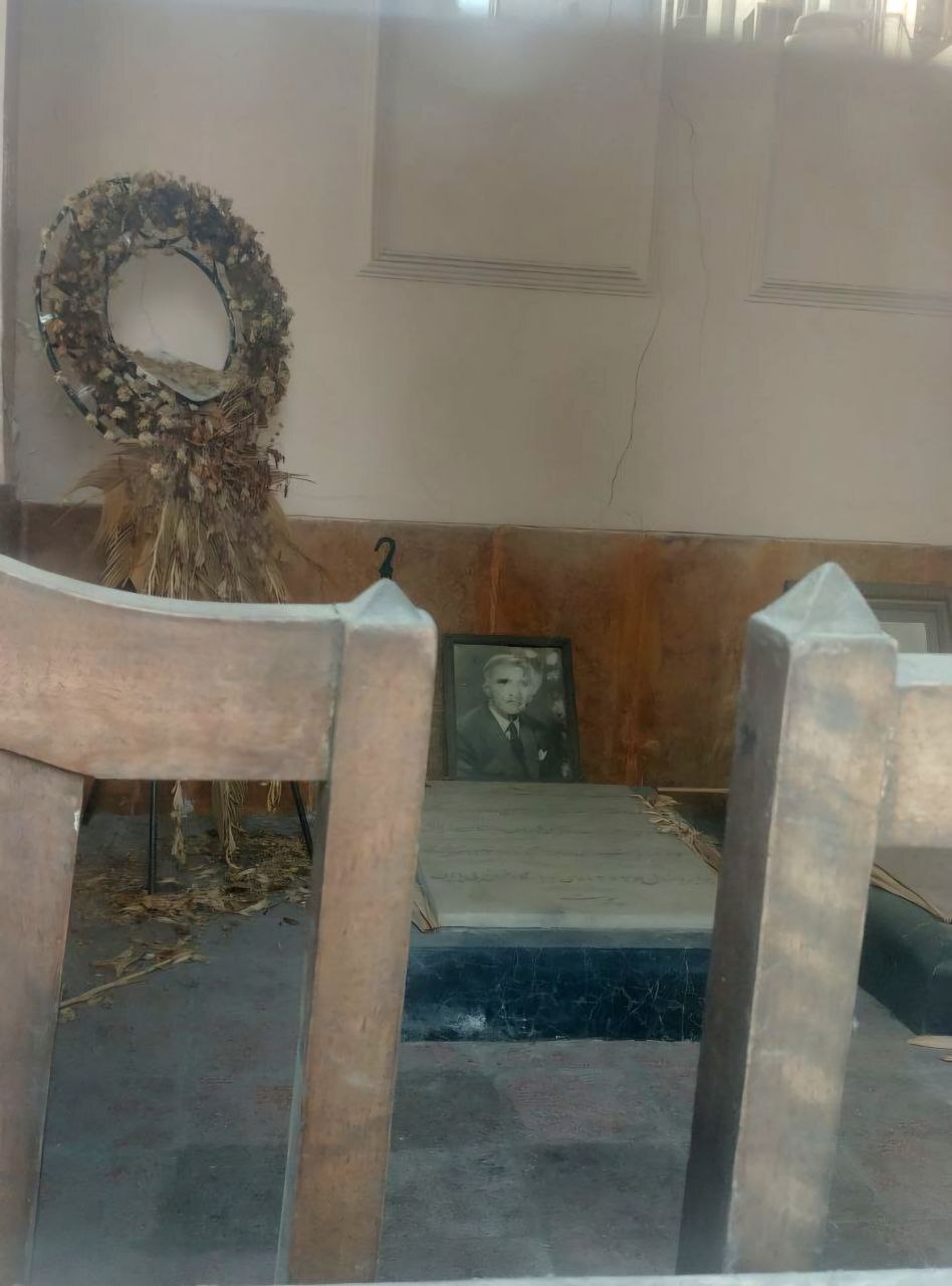 مرگ تدریجی آرامگاه بنیان‌گذار ایران‌شناسی