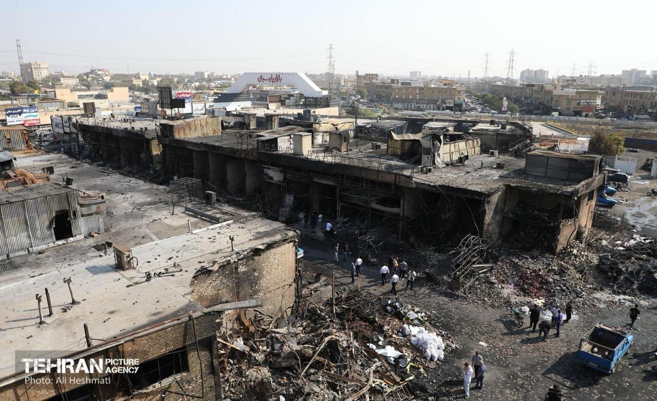 تصاویری دردناک از بازار آهن شادآباد پس از آتش‌سوزی