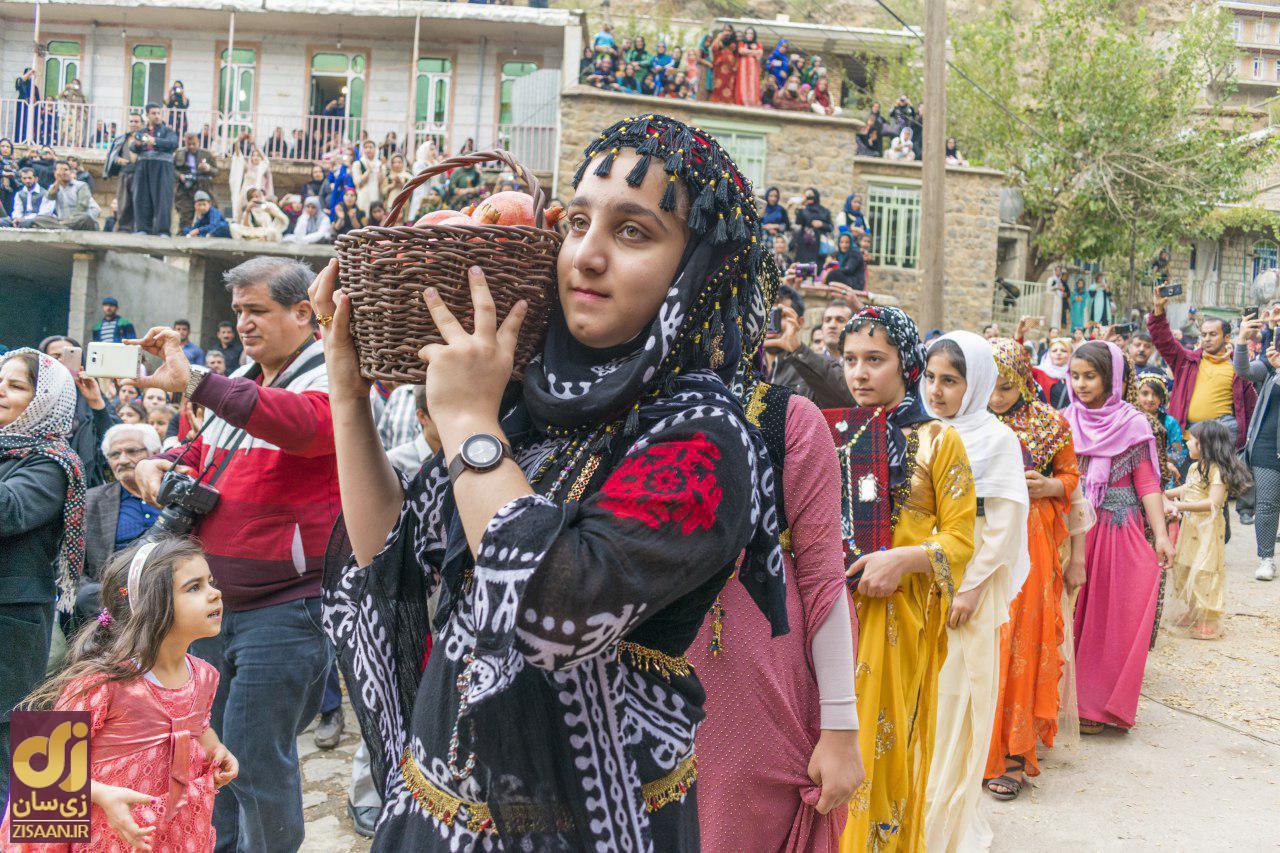 همه چیز درباره جشن انار اورامانات؛ زمان و نحوه انجام بزرگ‌ترین جسن انار کشور در کردستان