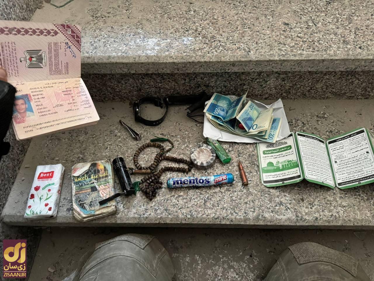 (تصاویر) وسایل همراه یحیی سنوار در آخرین لحظات مقاومت و شهادت