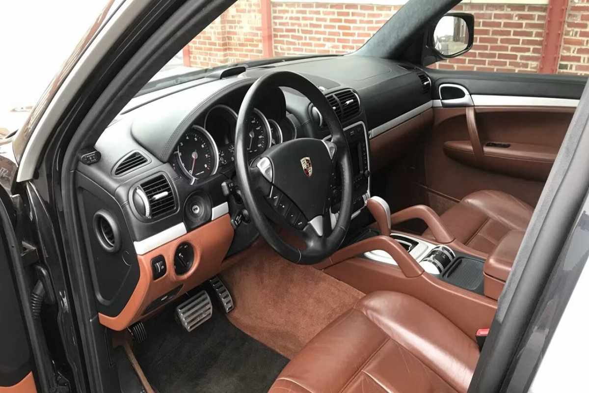 پورشه تبدیل به وانت شد پورشه تبدیل به وانت شد