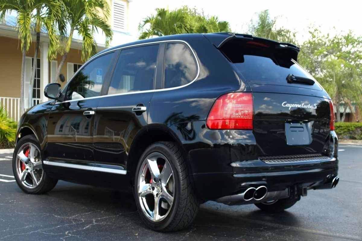 پورشه تبدیل به وانت شد پورشه تبدیل به وانت شد